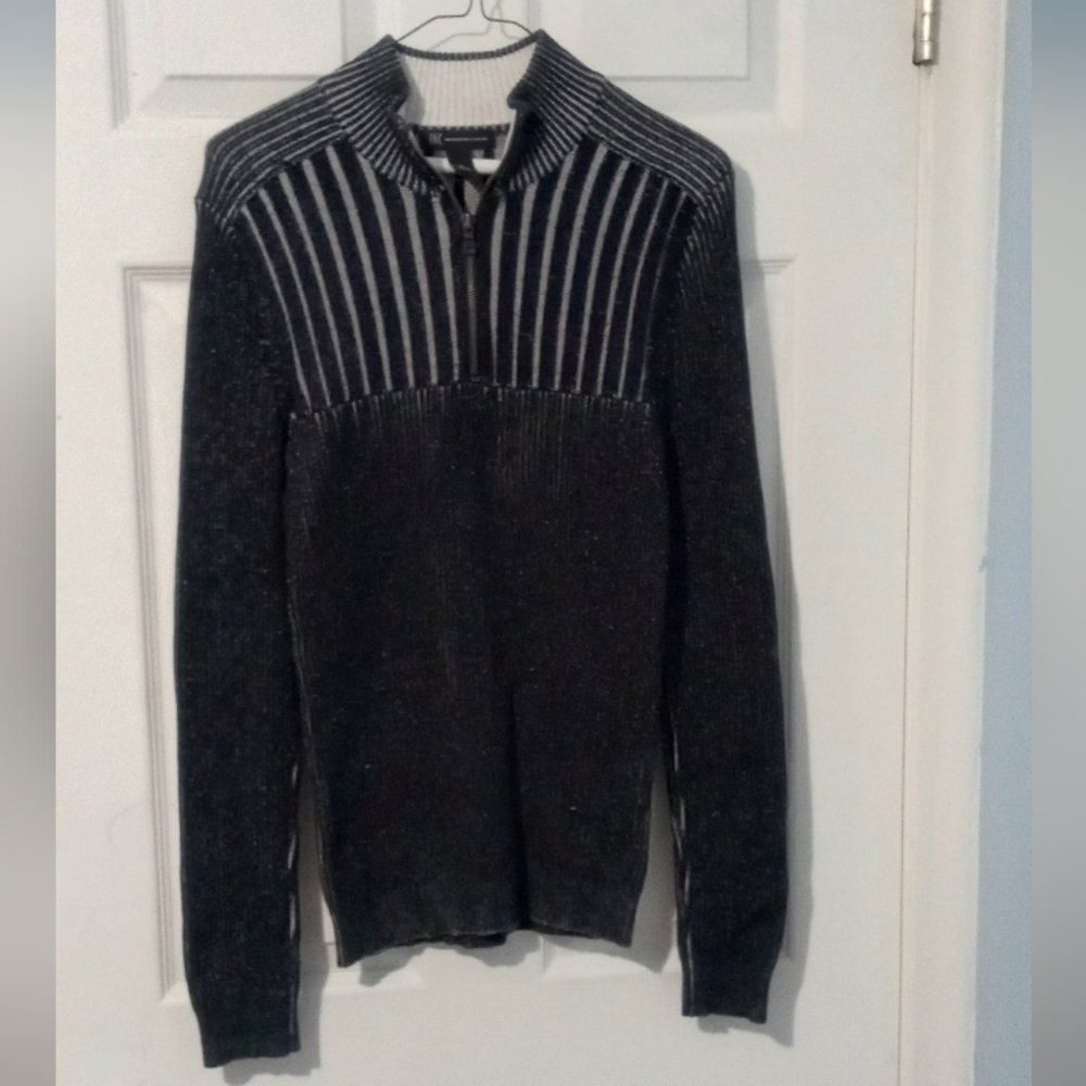 INC International Concepts Men's Black and Gray 1/4 Zip-Up Sweater